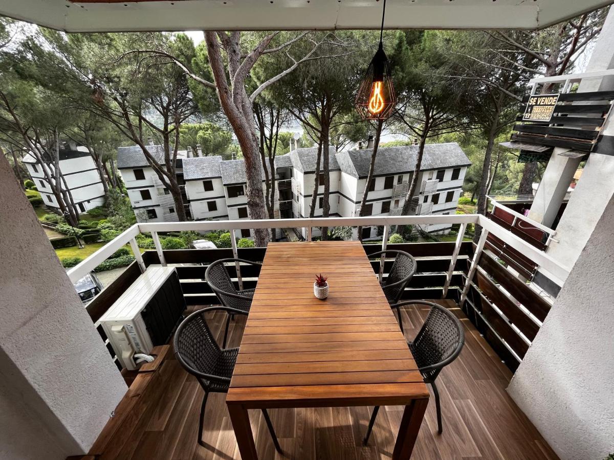 דירות San Martín de Valdeiglesias Old West House Pantano De San Juan מראה חיצוני תמונה